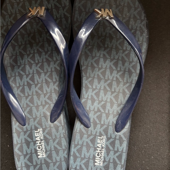 Michael Kors Navy Flip Flops - Picture 2 of 5